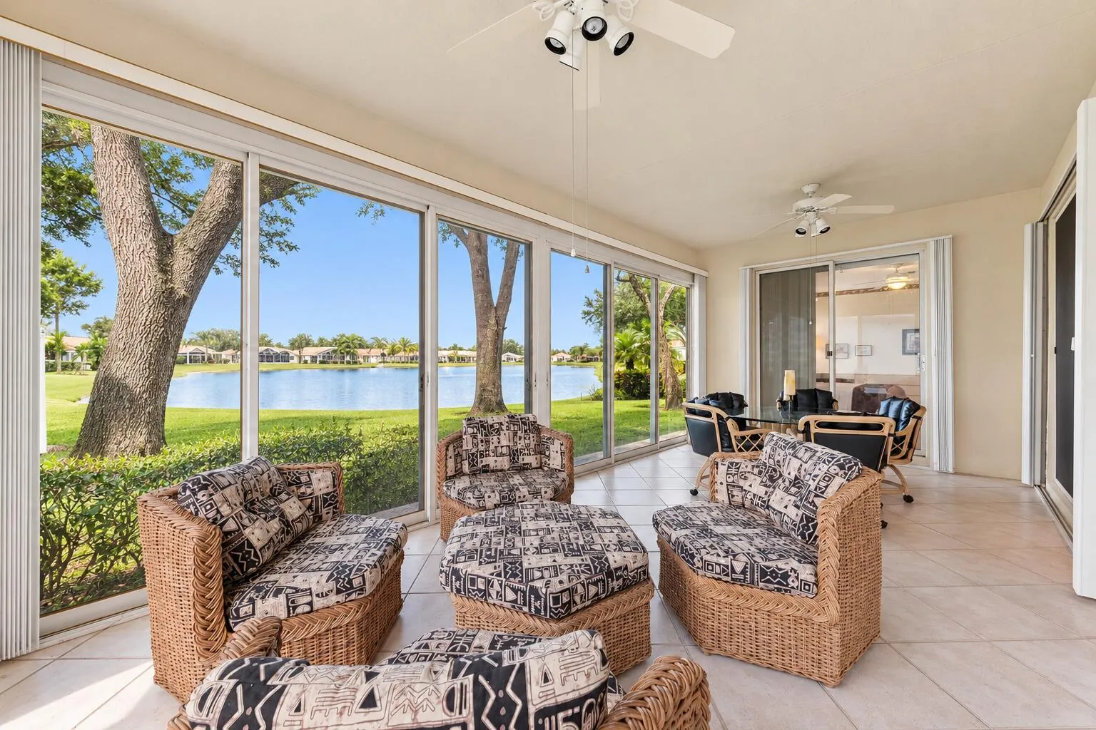 Enclosed Patio w/ Lake View