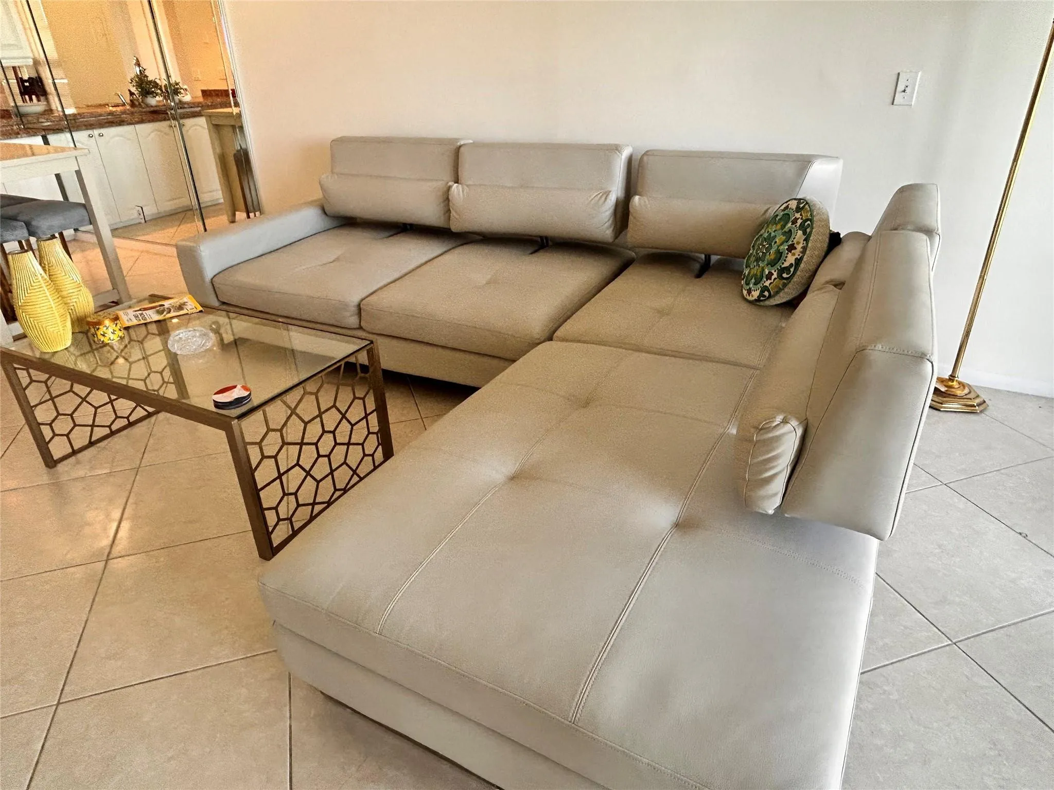 Tiled flooring throughout