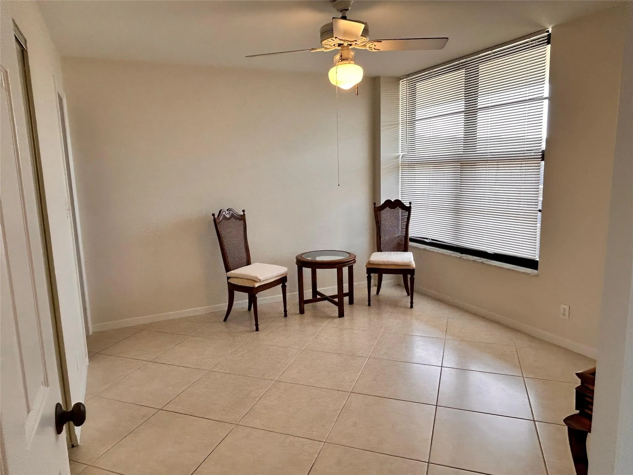 Light beige tile flooring throughout
