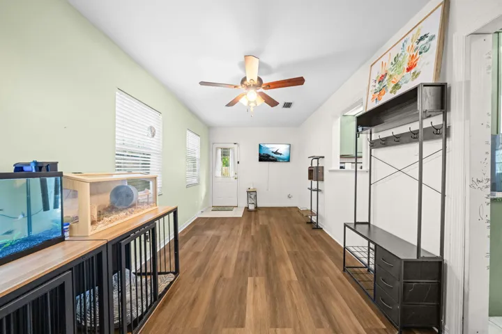 2-web-or-mls-3809-11th-st-sw