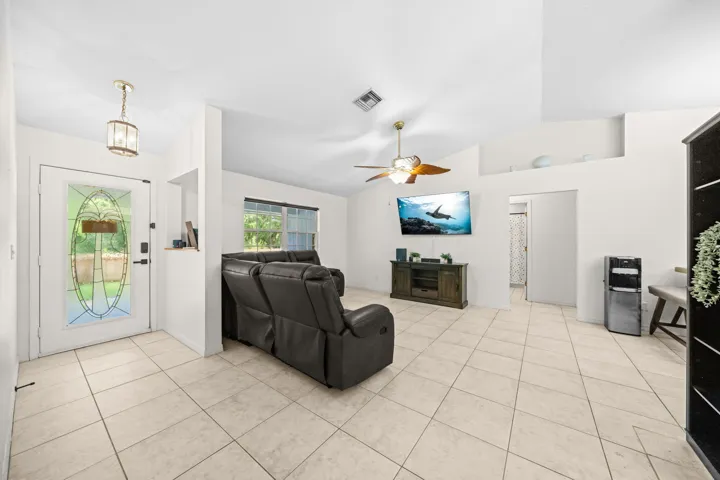 32-web-or-mls-3809-11th-st-sw