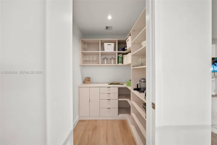Built-out Butler's Pantry