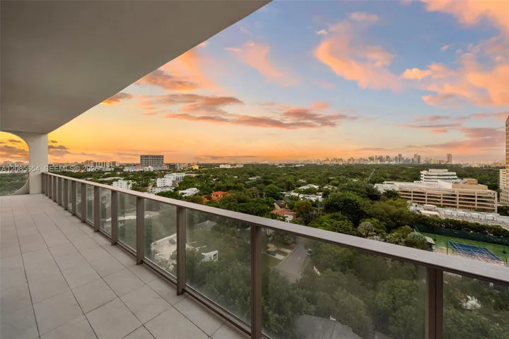 Wrap around balcony