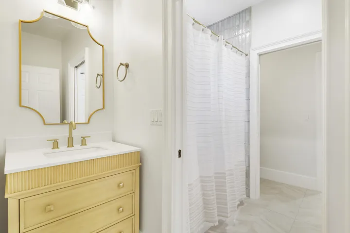 Jack and Jill Bath