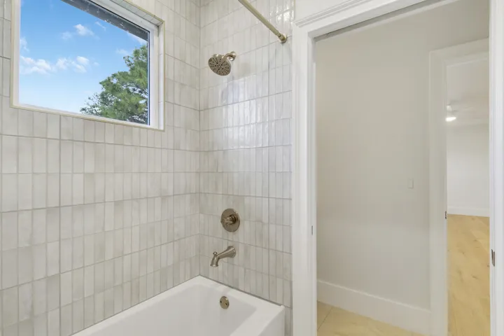 Jack and Jill Bath