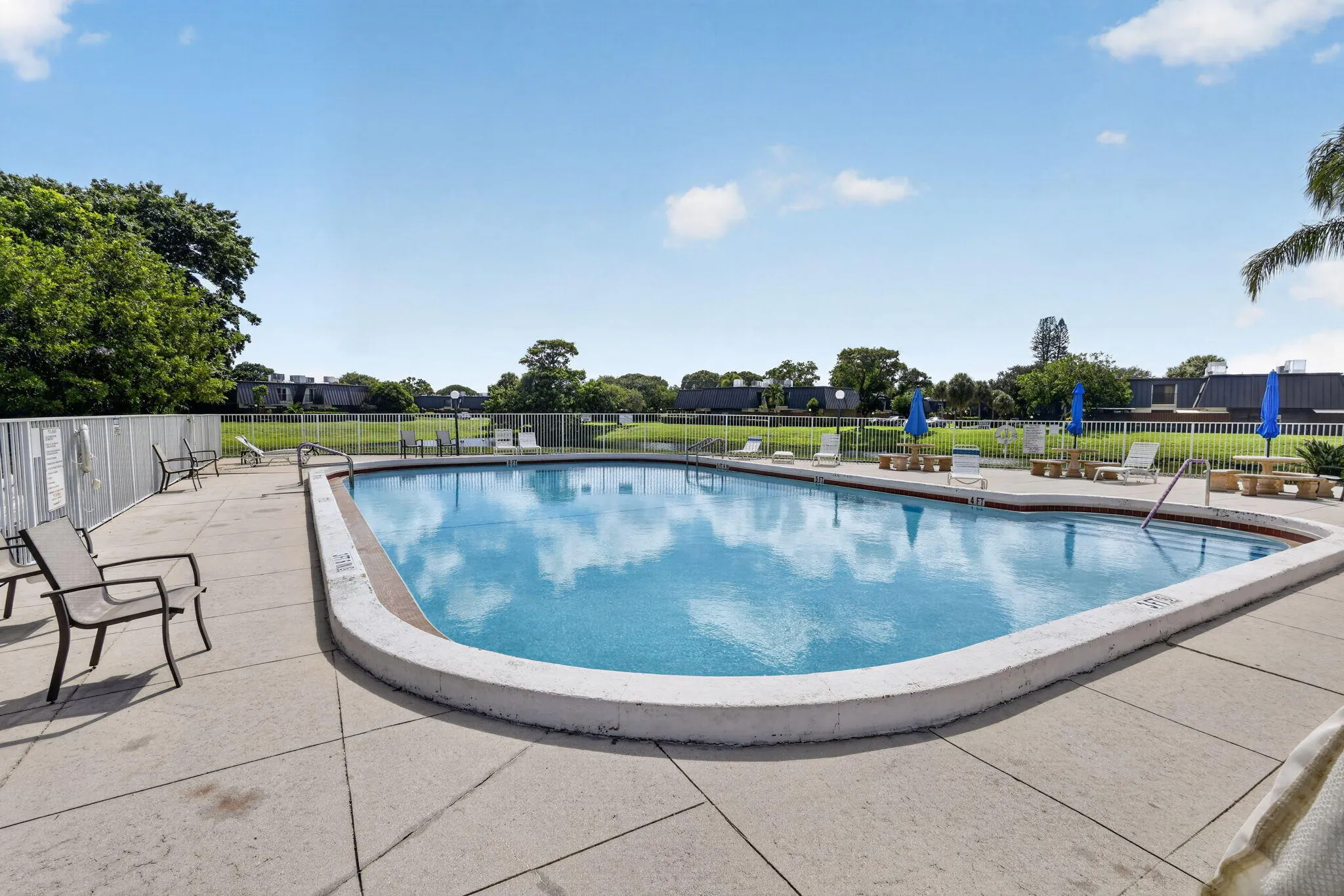 Community pool