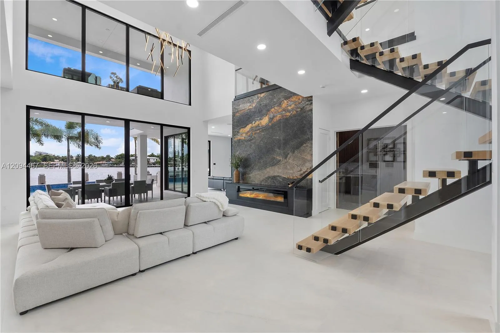 First floor (living room)