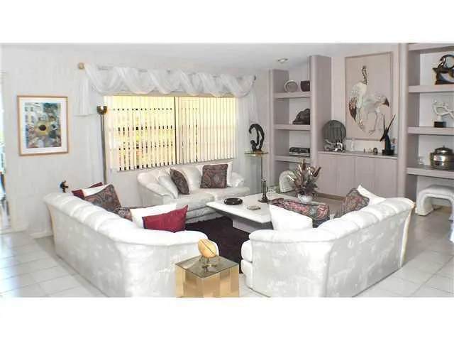 living rm