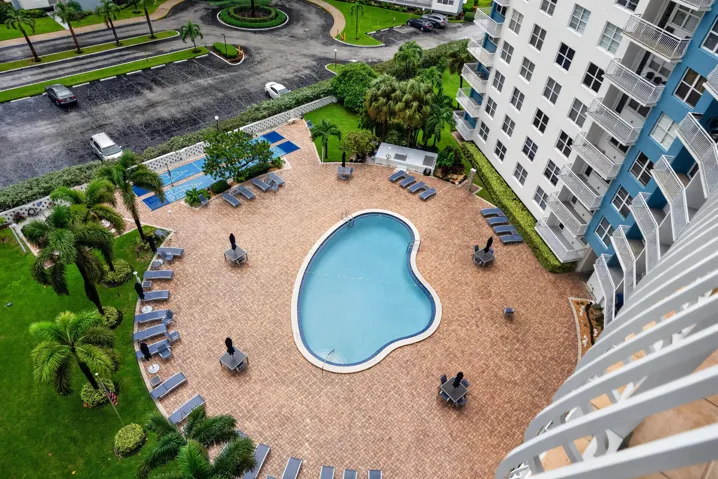 51-301-N-Ocean-Blvd-apt-1006-Pompano-Bea