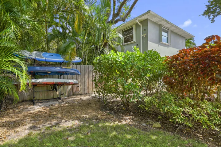 1578 Thumb Point Dr 069