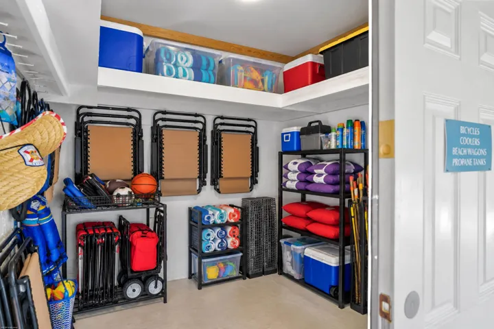1578 Thumb Point Dr 103