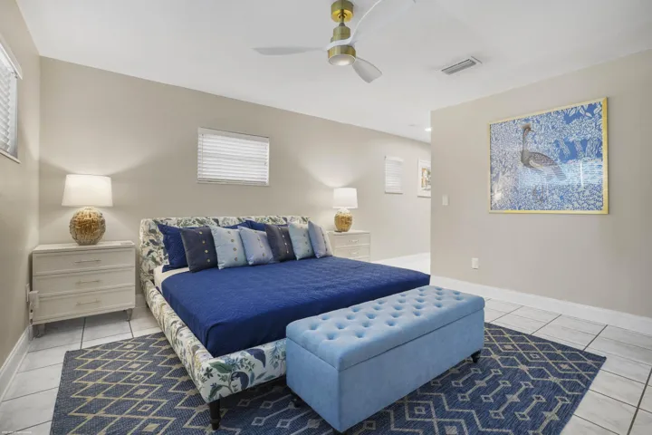 1578 Thumb Point Dr 043