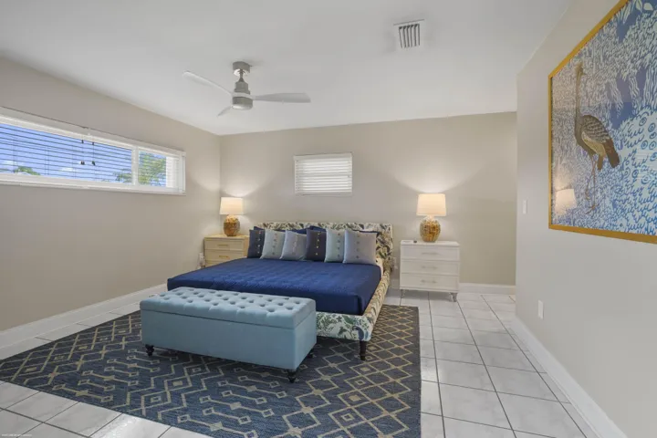 1578 Thumb Point Dr 041
