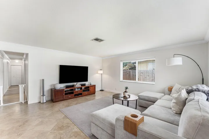 005-5347WashingtonRoad-DelrayBeach-FL-33