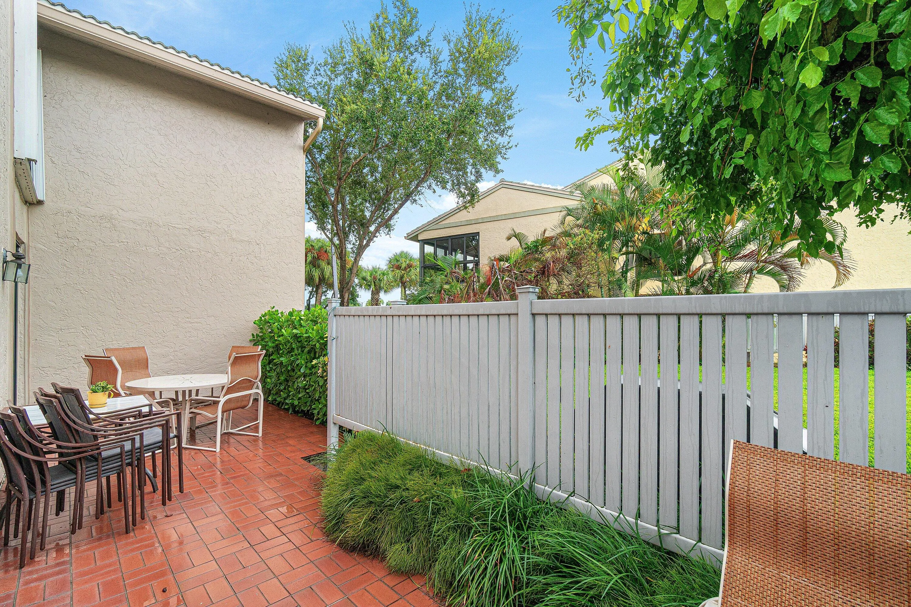 034-7EastgateDrive-C-BoyntonBeach-FL-334