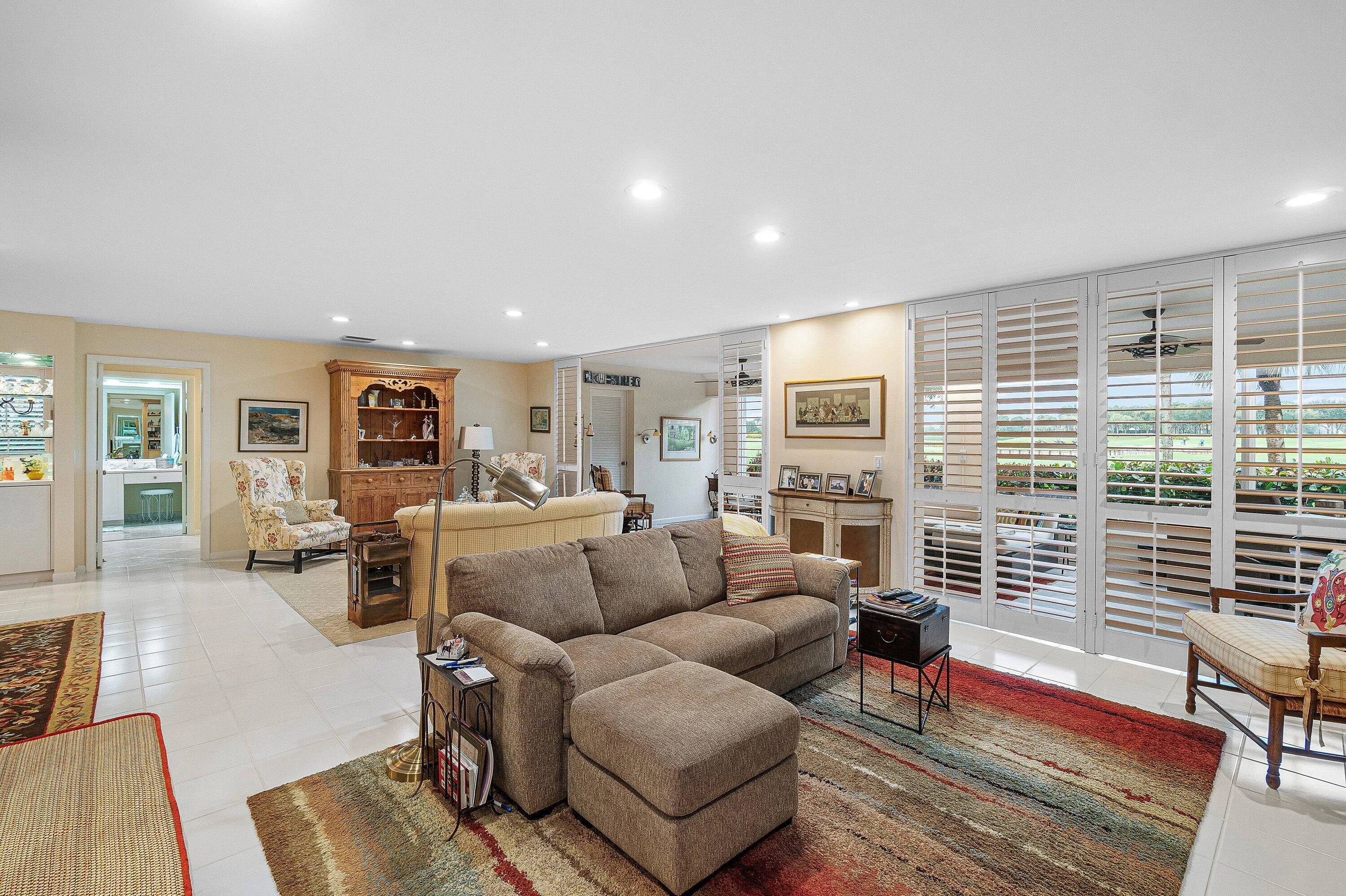 008-7EastgateDrive-C-BoyntonBeach-FL-334