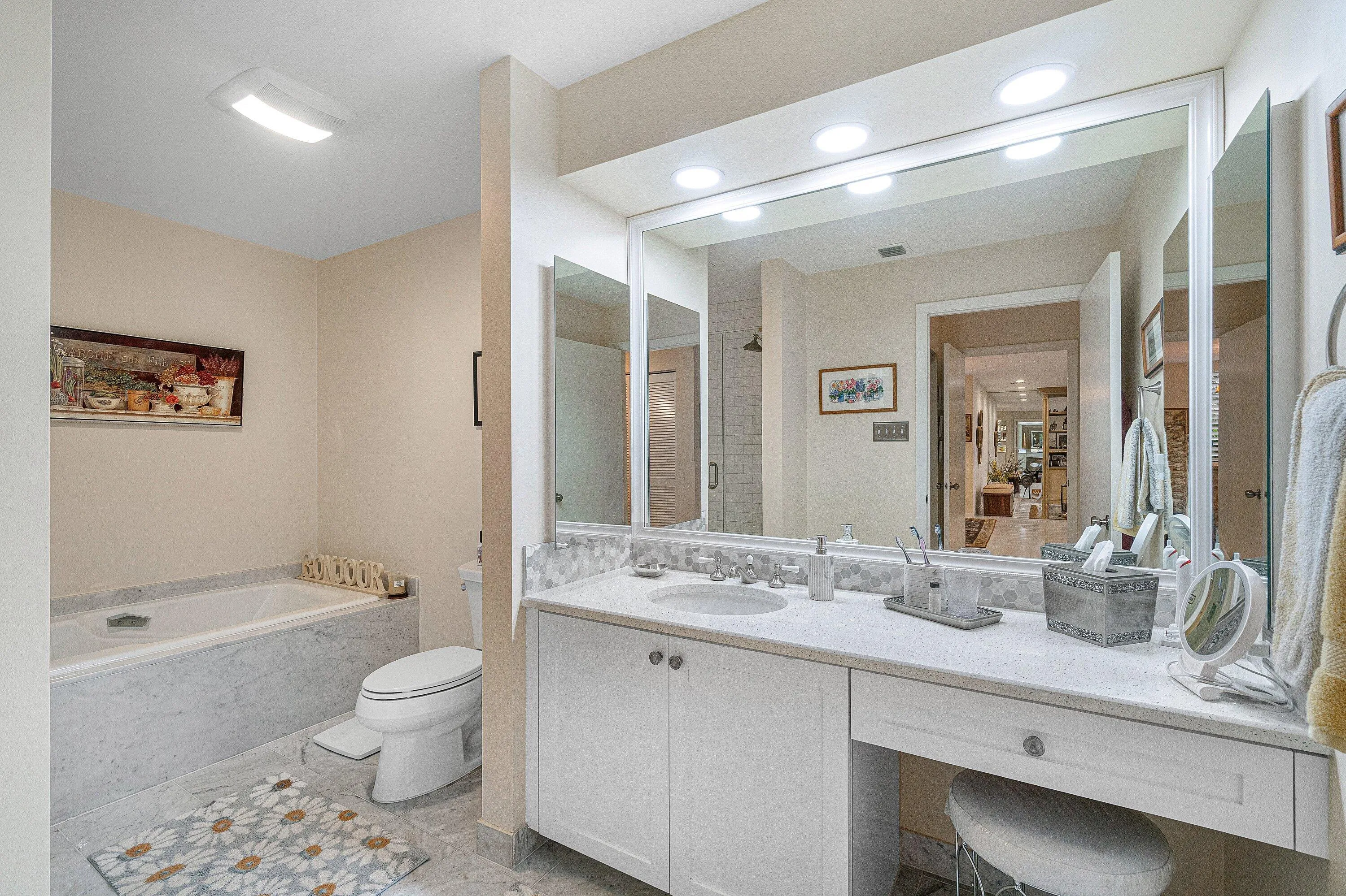 026-7EastgateDrive-C-BoyntonBeach-FL-334
