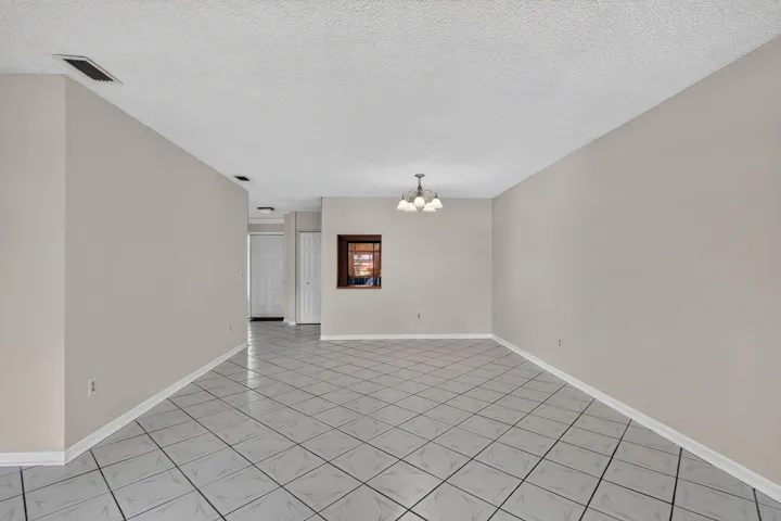 Living/Dining
