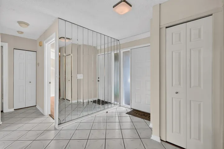 Mirrors add dimension