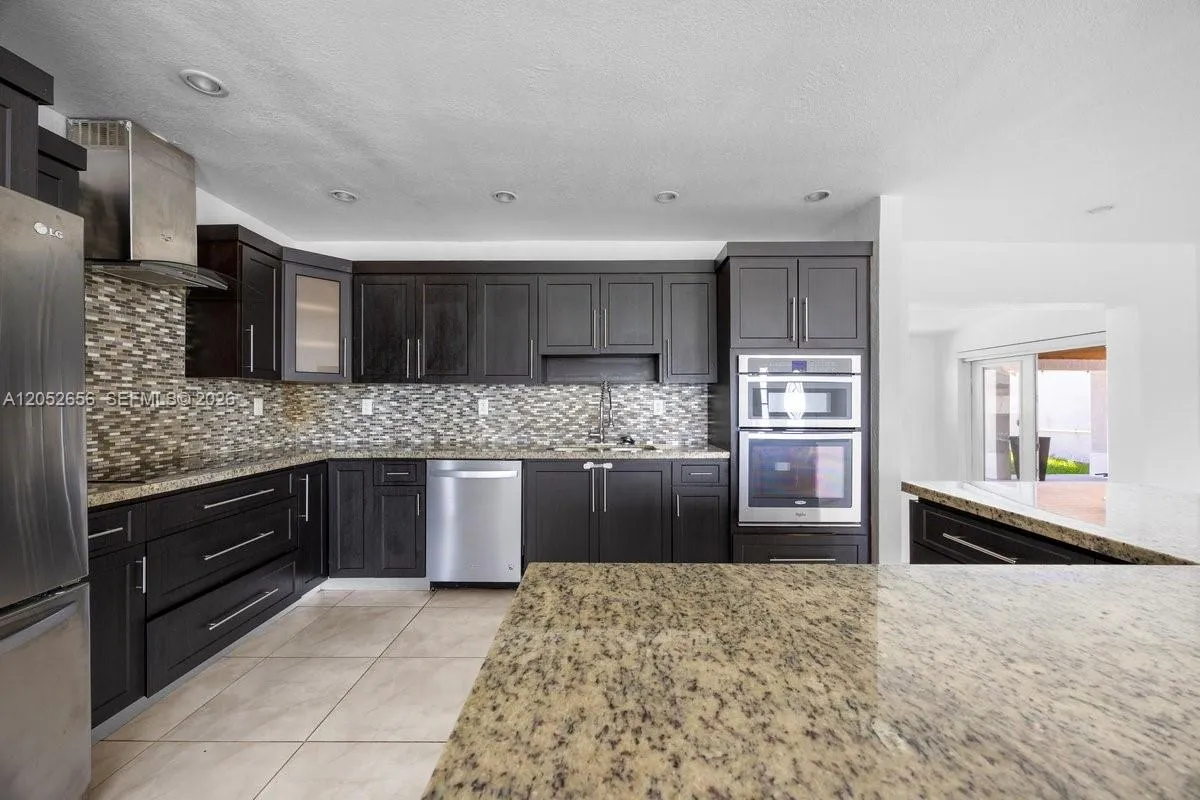 Property photo 22