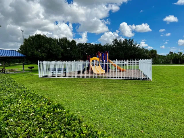 Playgrund