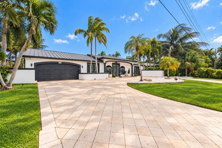 OutsideFront-5