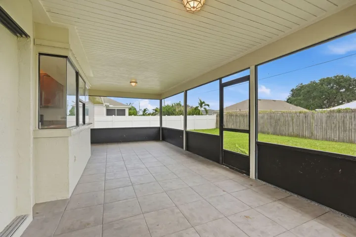 45-web-or-mls-682_SW_Jacoby_Ave_09350