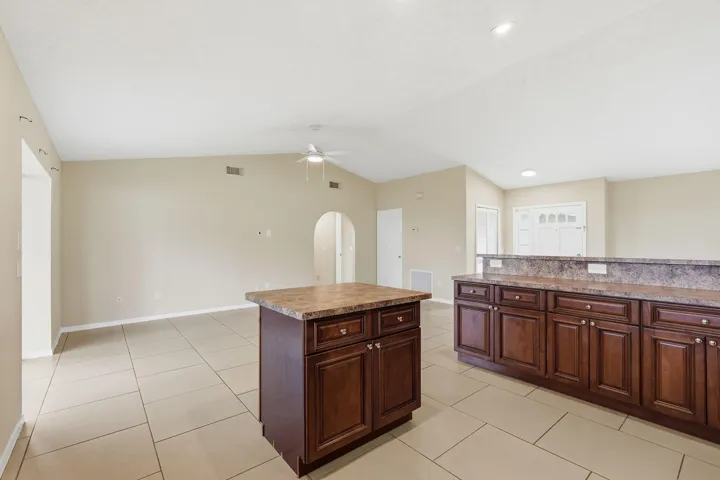34-web-or-mls-682_SW_Jacoby_Ave_09314