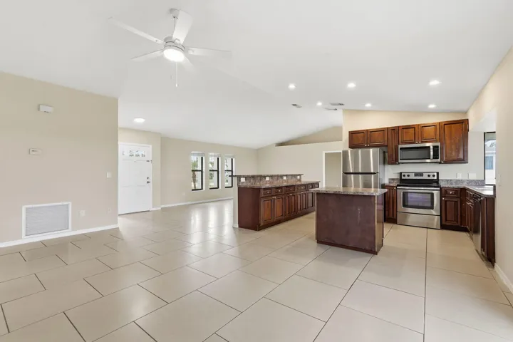 27-web-or-mls-682_SW_Jacoby_Ave_09293