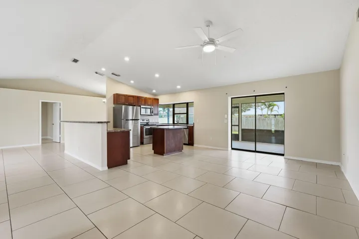 26-web-or-mls-682_SW_Jacoby_Ave_09290