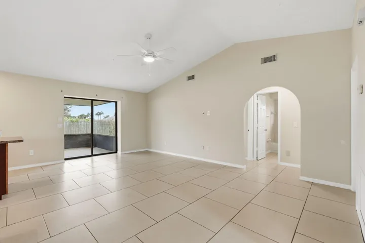 25-web-or-mls-682_SW_Jacoby_Ave_09284