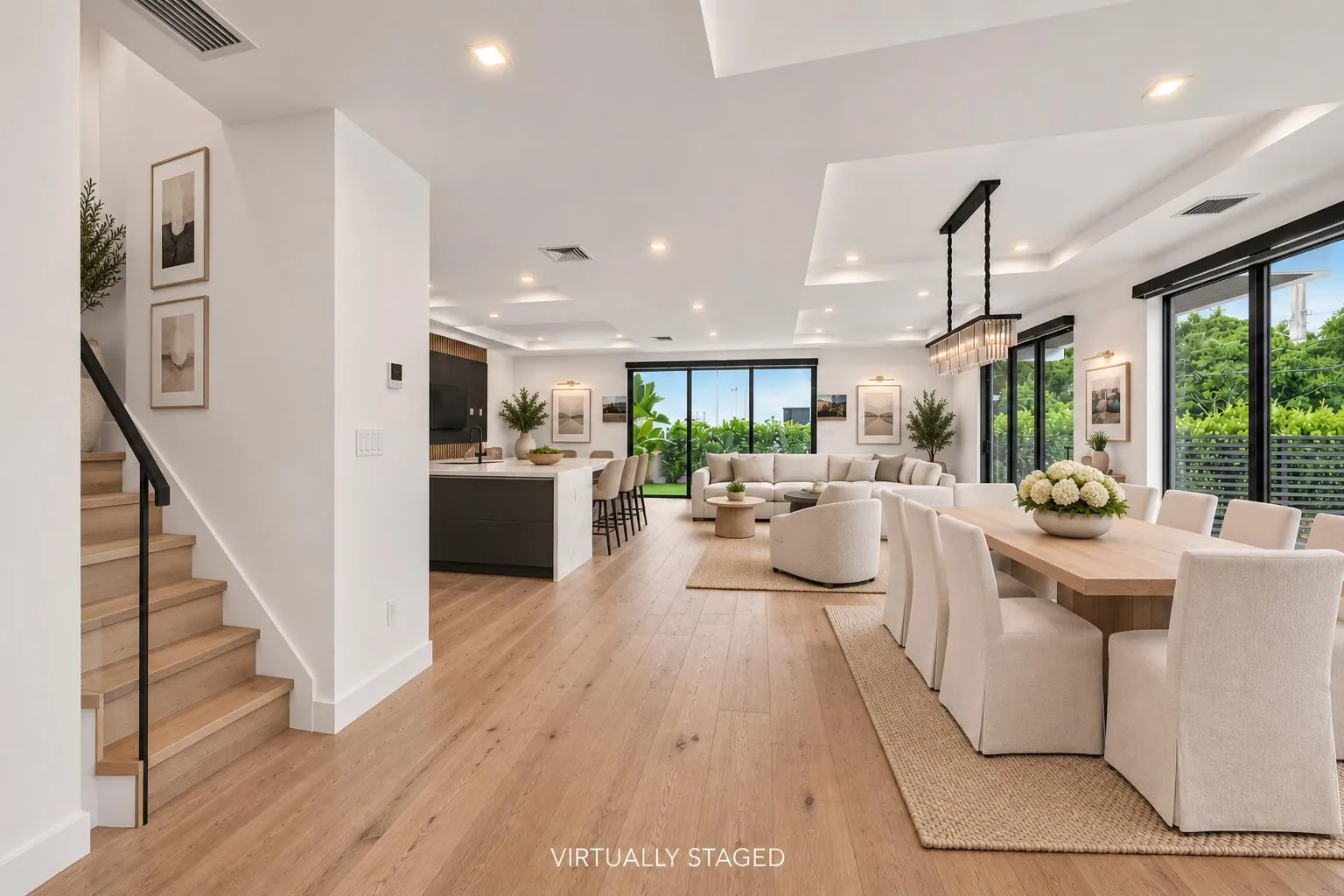 Dining Room 4