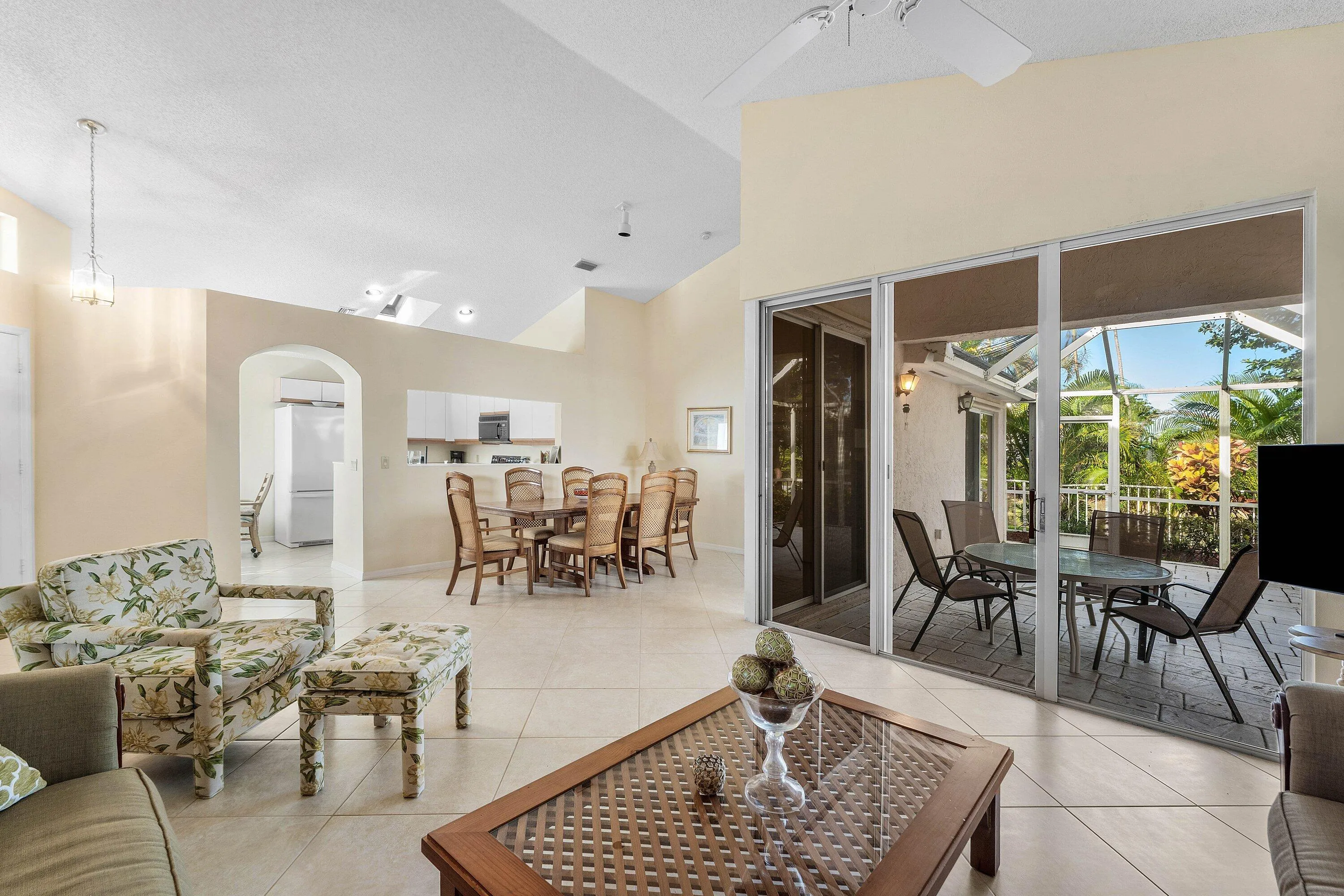 014-12ElginLane-PalmBeachGardens-FL-3341