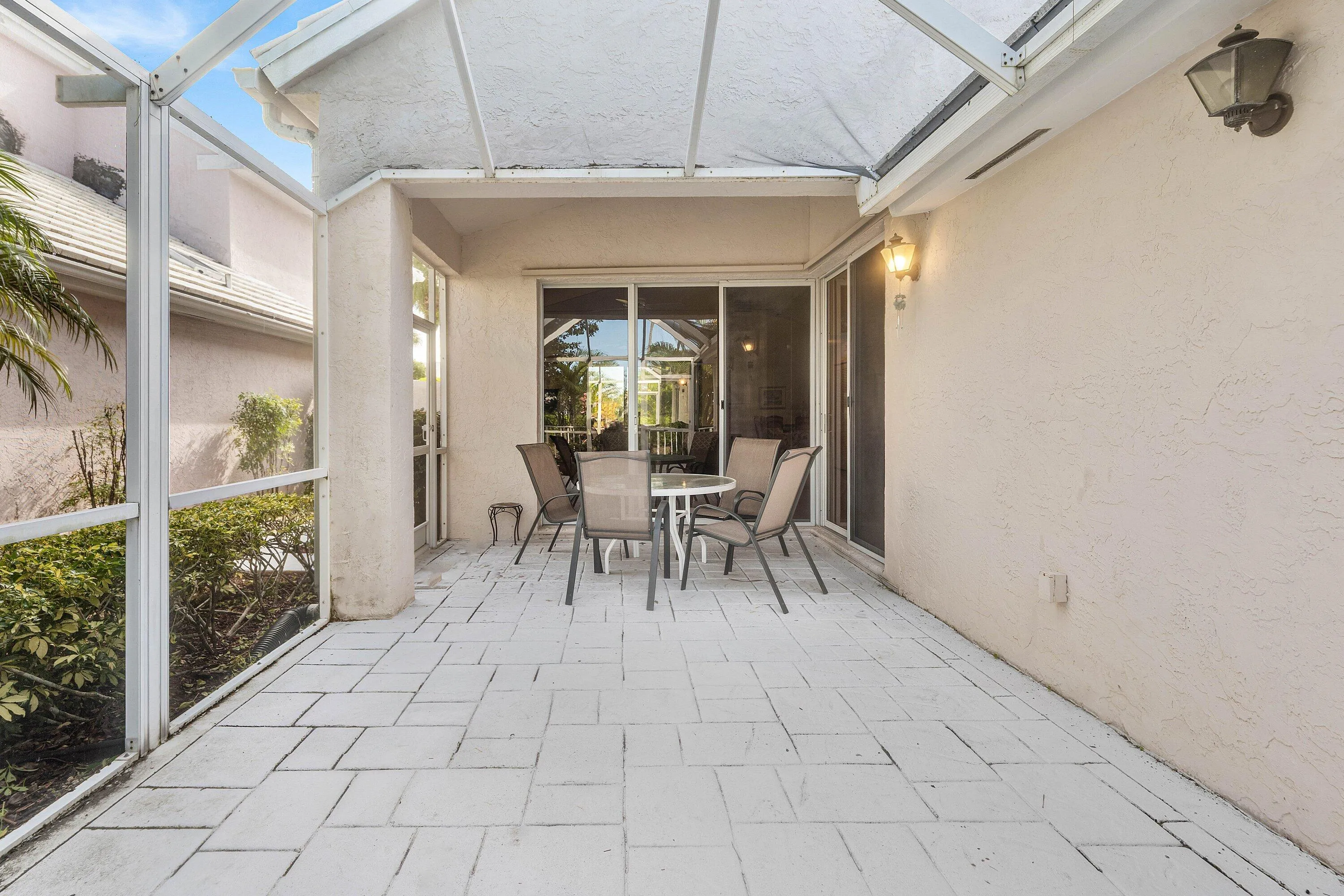 027-12ElginLane-PalmBeachGardens-FL-3341