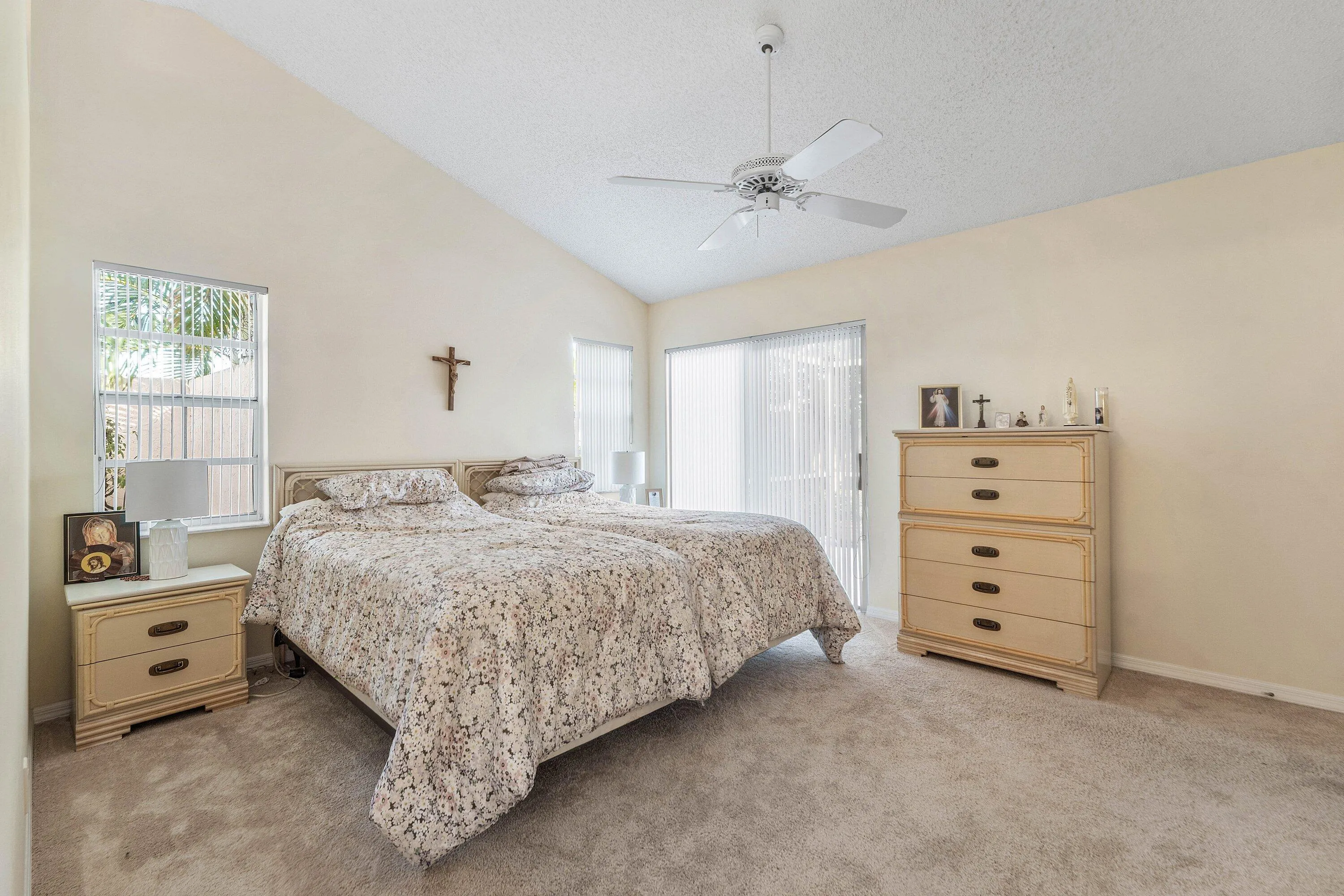 020-12ElginLane-PalmBeachGardens-FL-3341