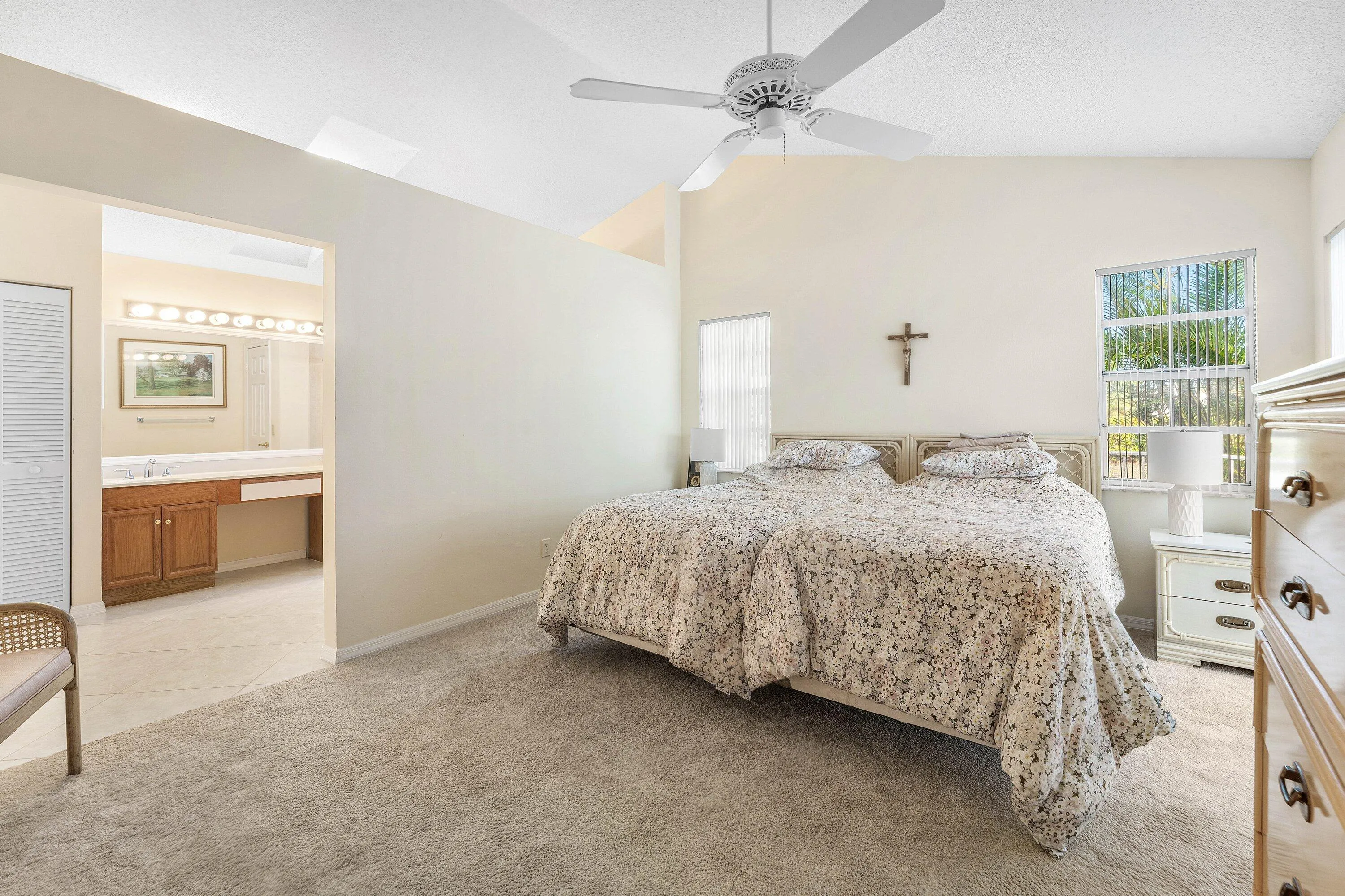 019-12ElginLane-PalmBeachGardens-FL-3341