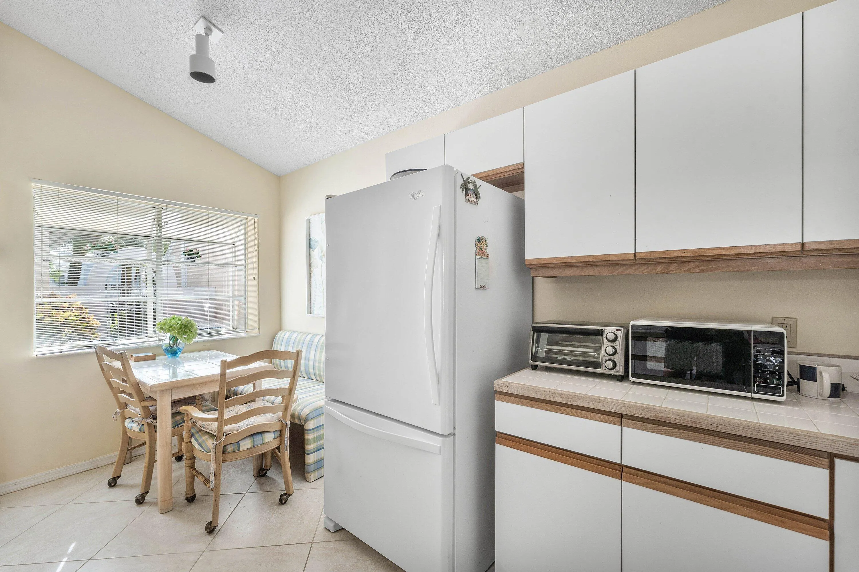 009-12ElginLane-PalmBeachGardens-FL-3341