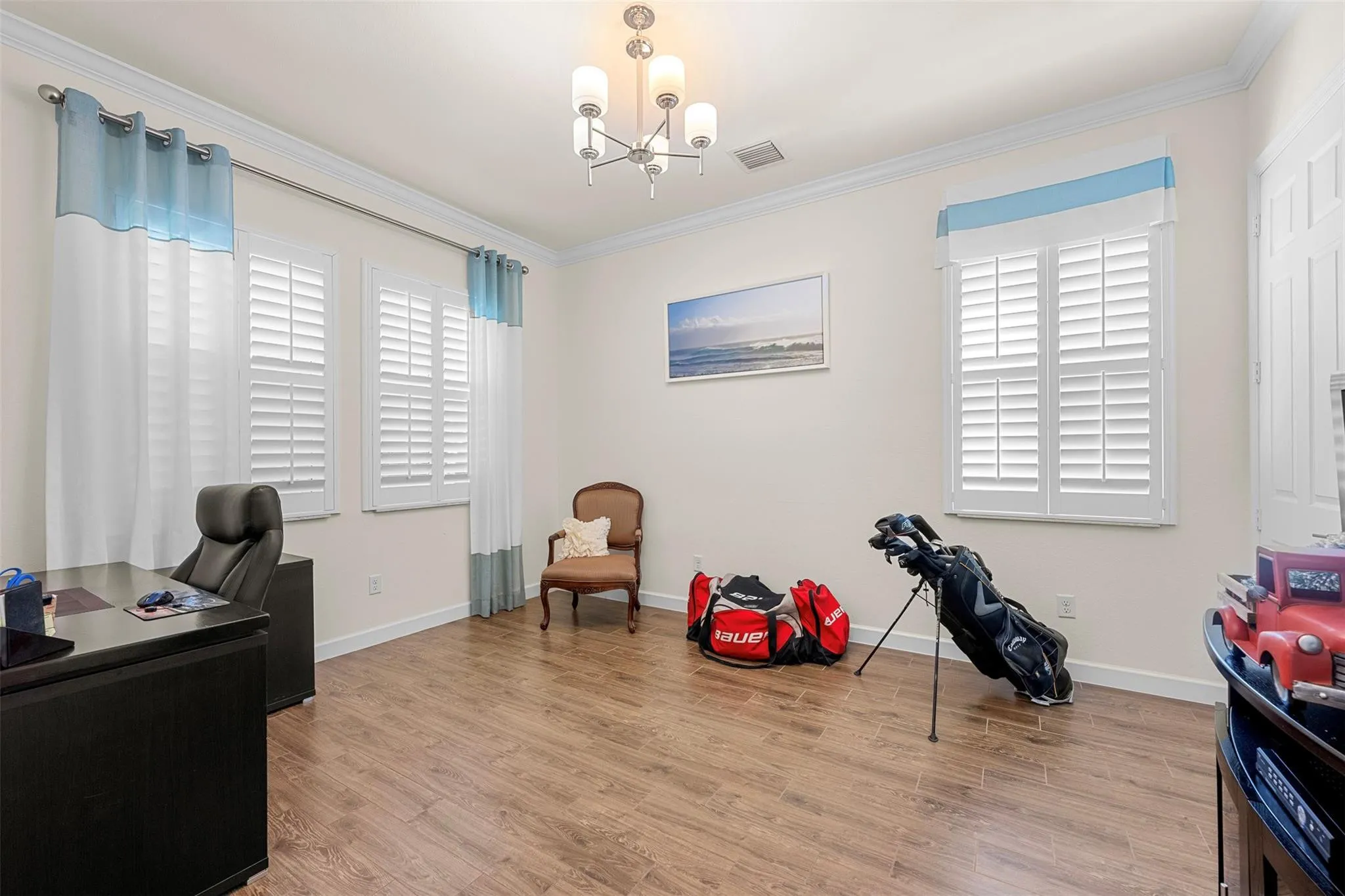 Ground floor guest bedroom, currently office