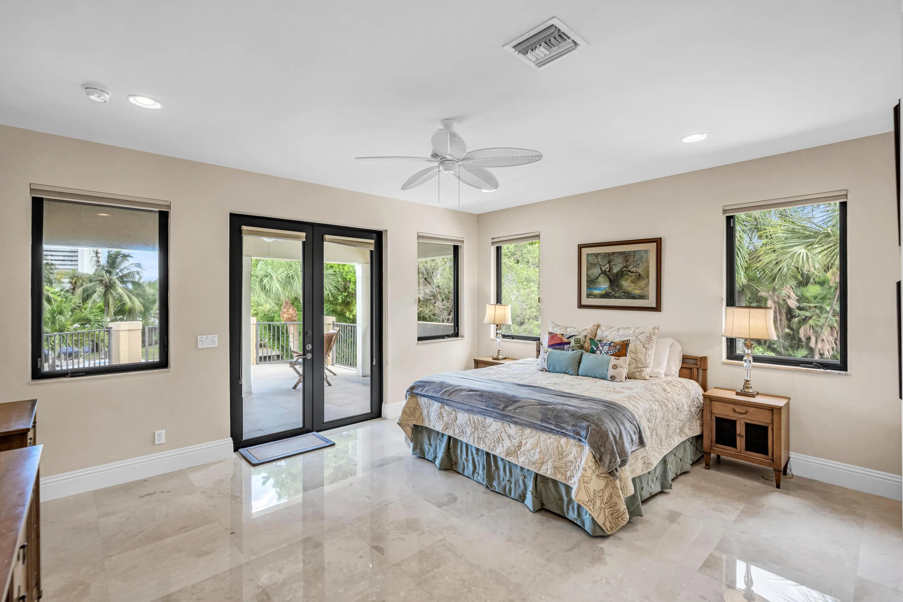 1900 MARIETTA DR-72