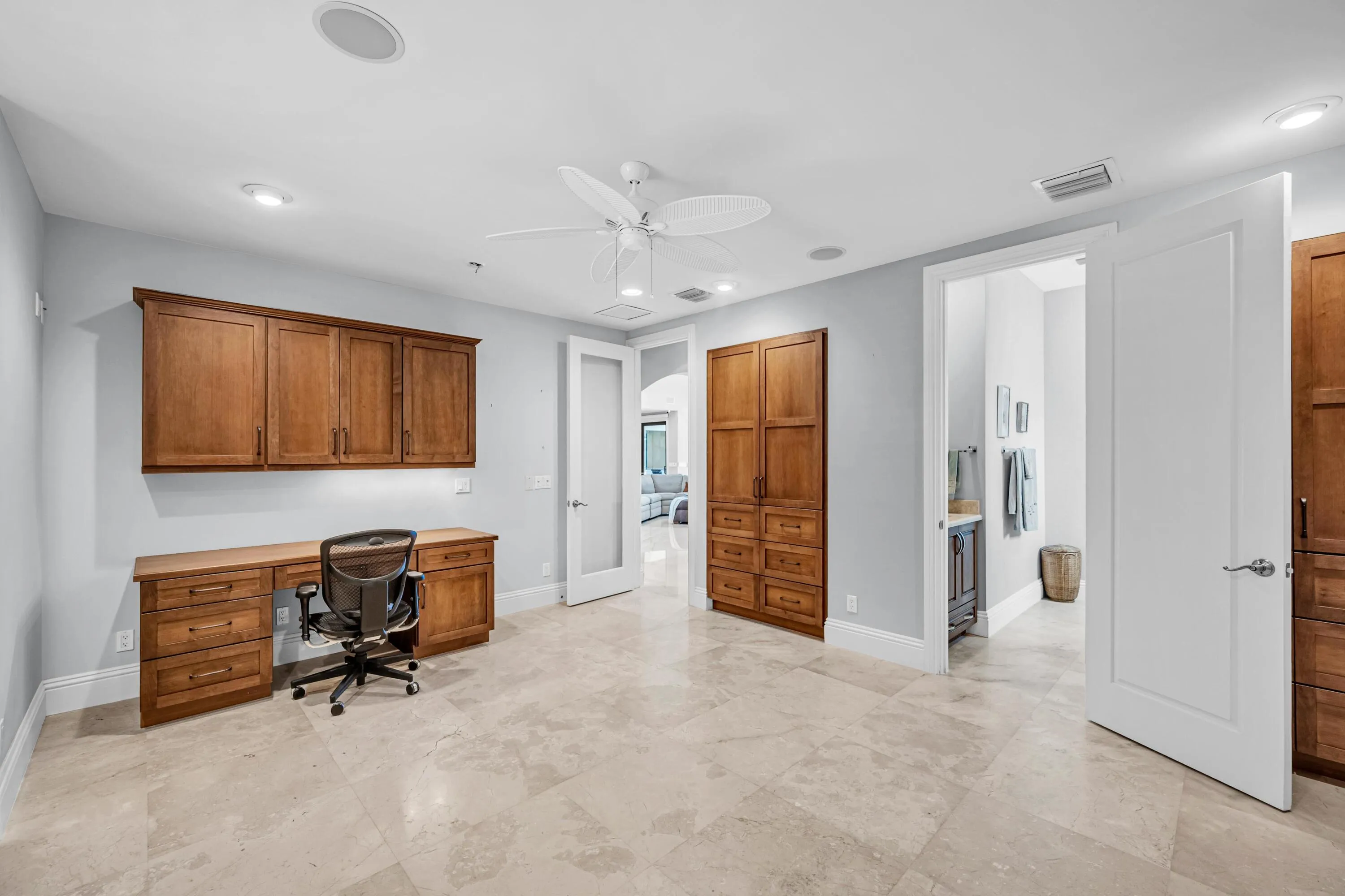 1900 MARIETTA DR-84
