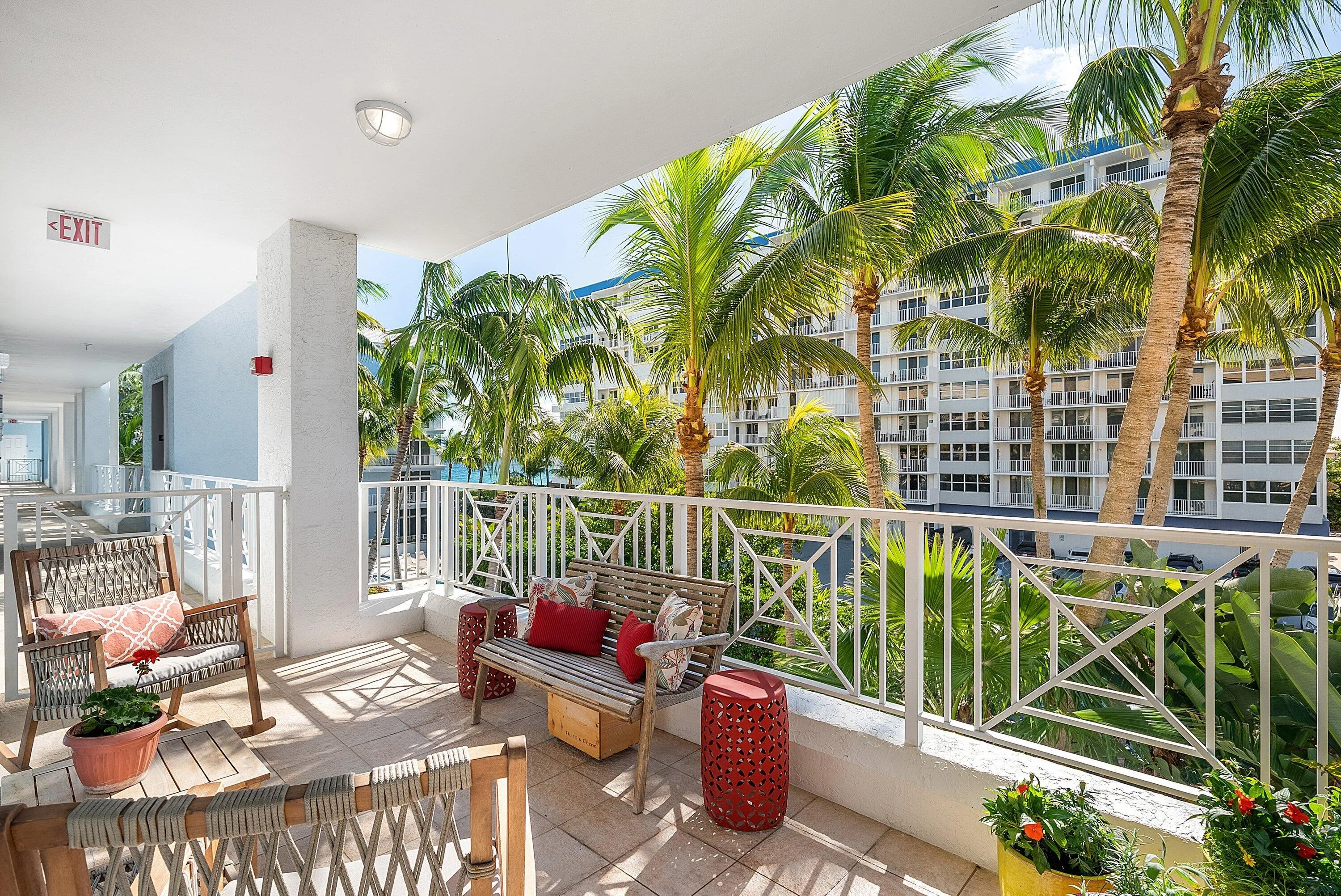038-701Southeast21stAvenue-301-Deerfield
