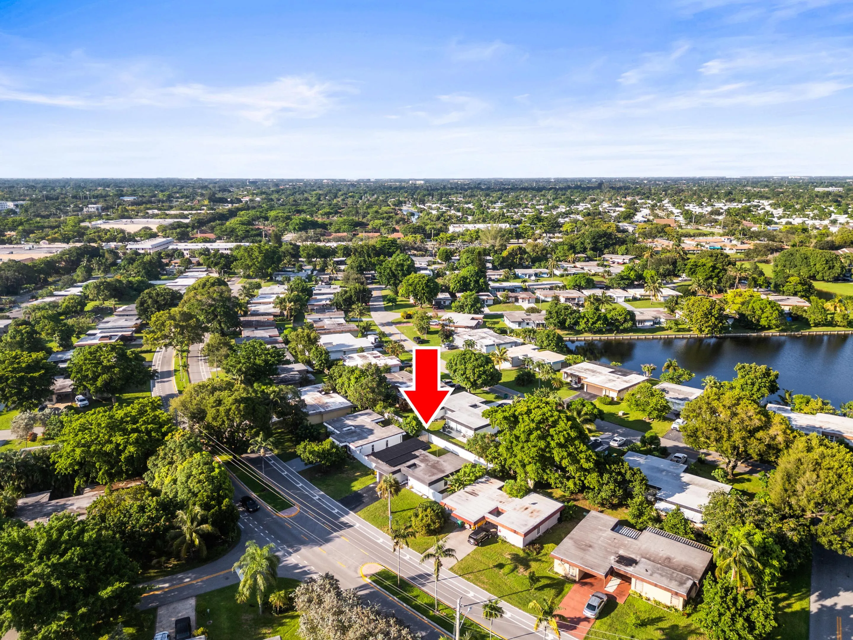 Aerial View. Property Location.