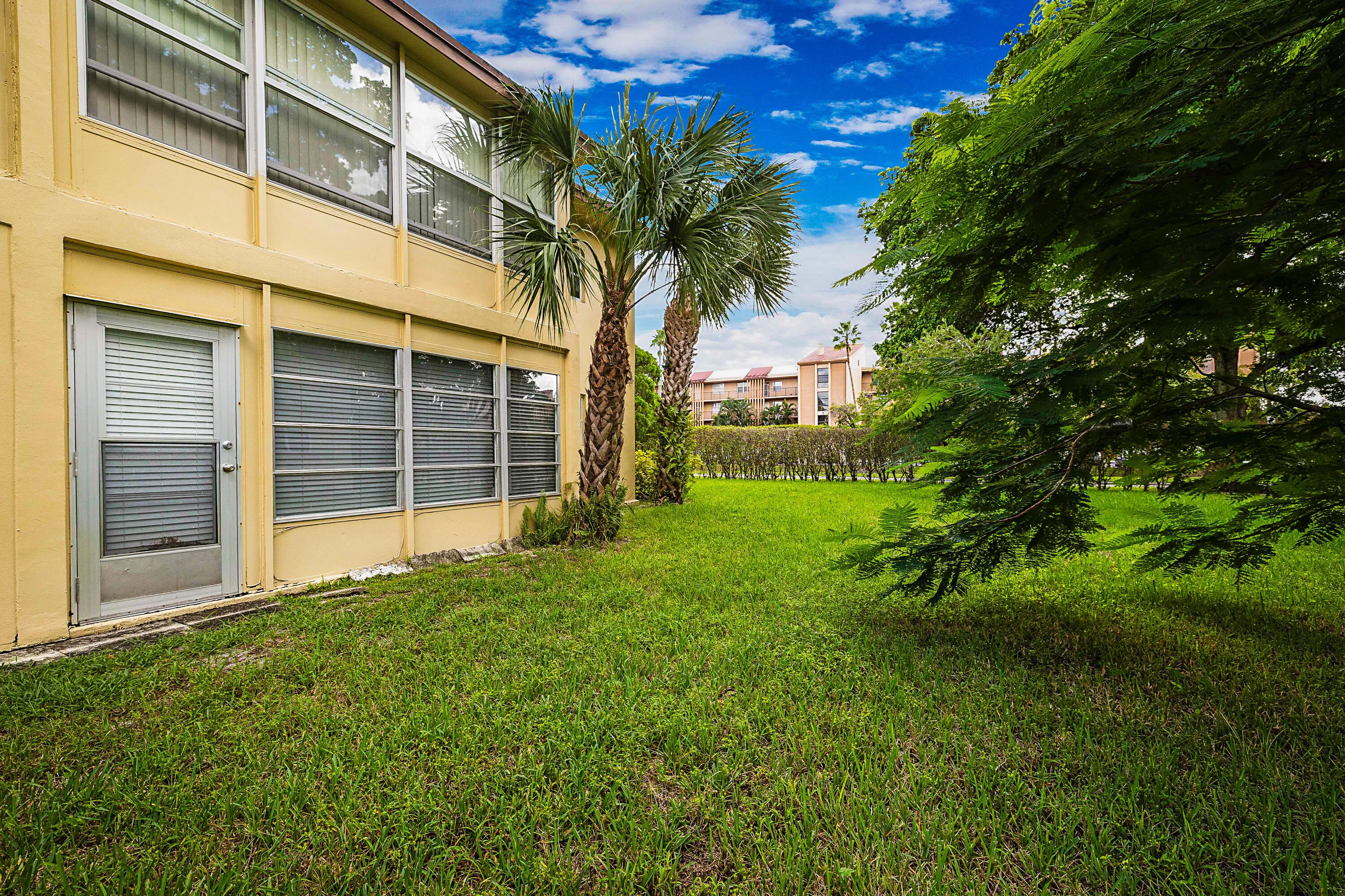 441 NW 76th Ave Unit 101-27