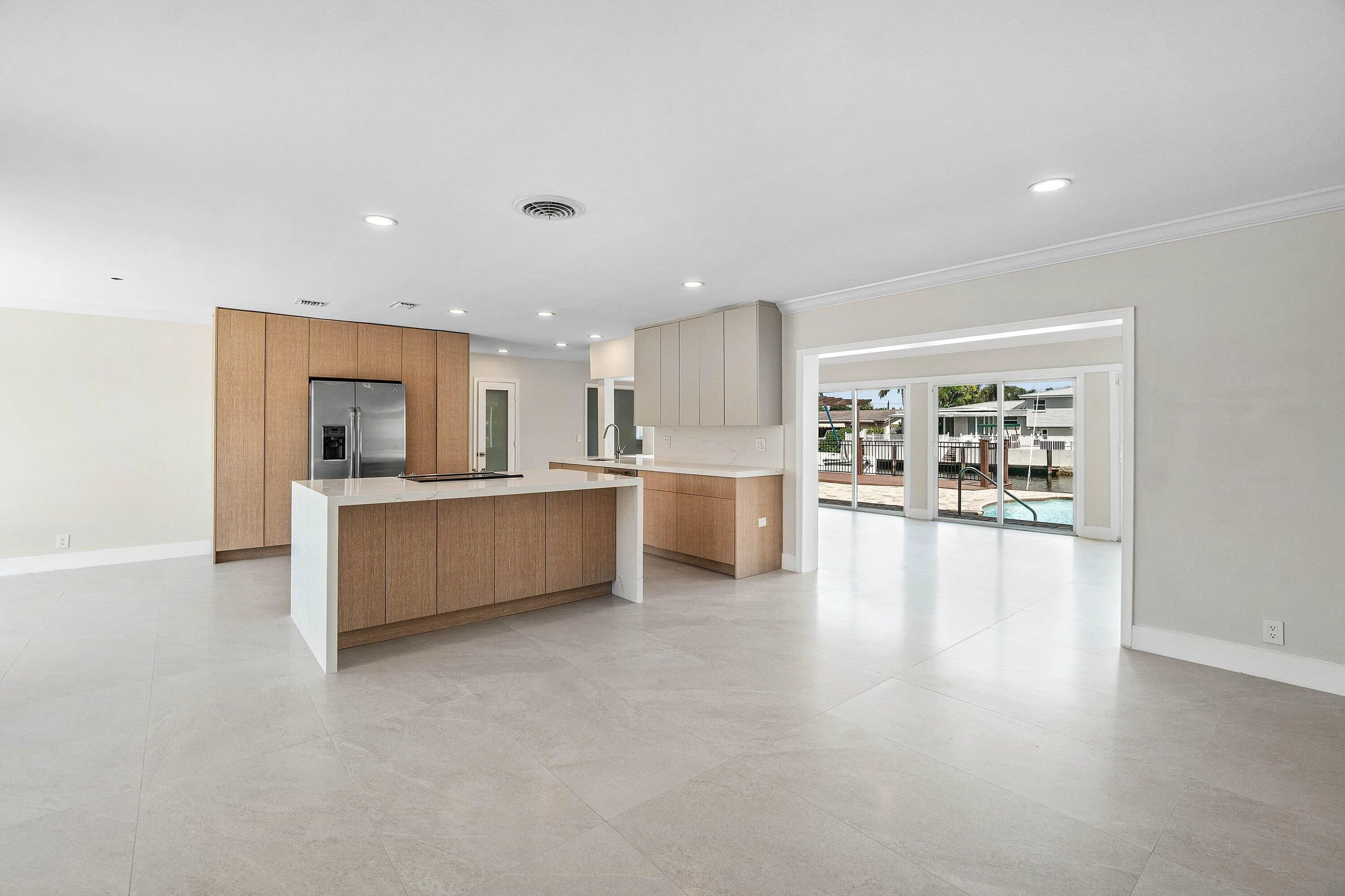 009-1525Southeast6thStreet-DeerfieldBeac