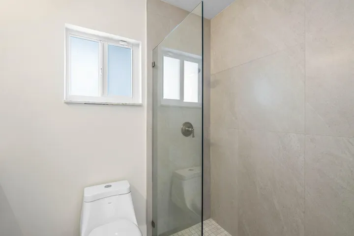 041-1525Southeast6thStreet-DeerfieldBeac