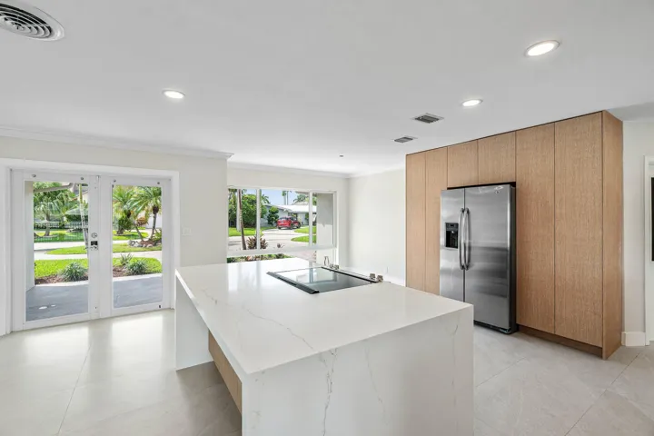 018-1525Southeast6thStreet-DeerfieldBeac