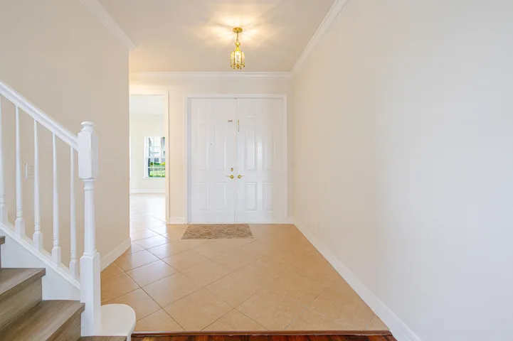 3_10310 carolina willow dr-f78a9743