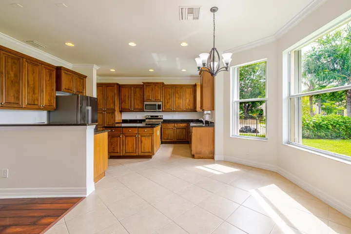 18_10310 carolina willow dr-f78a9835