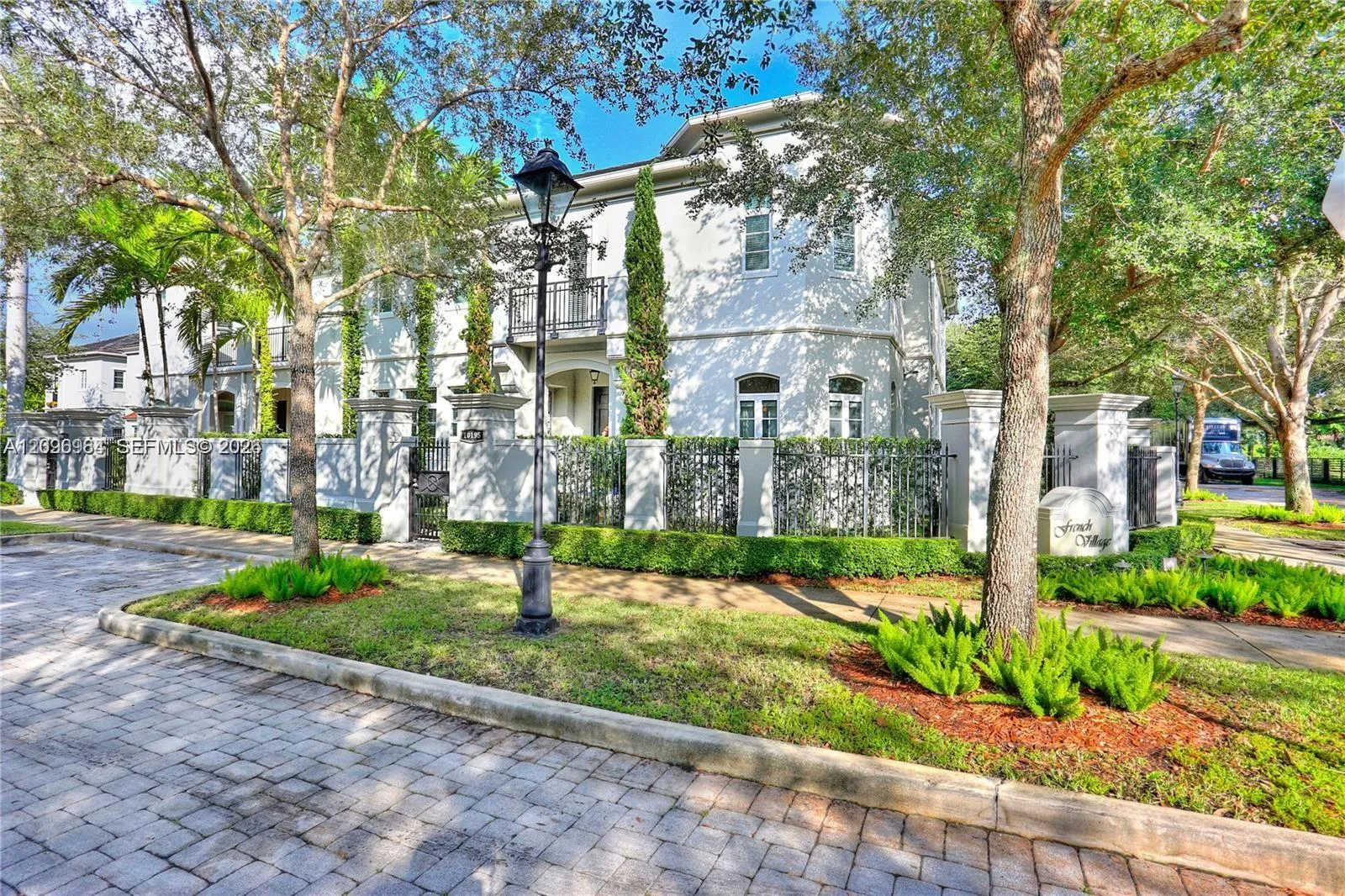 Property photo 35