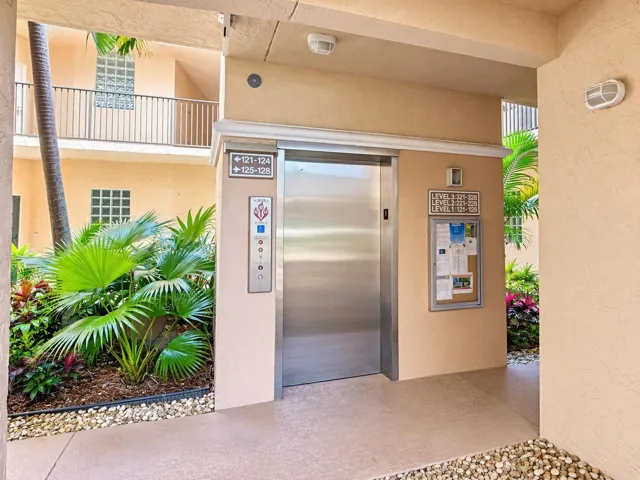 Elevator